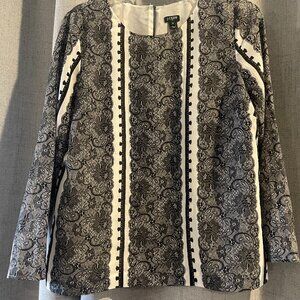 J. Crew Long-Sleeve Black and White Blouse Size M